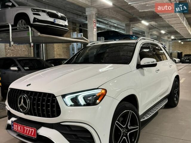 Белый Мерседес ГЛЕ-Класс, объемом двигателя 2 л и пробегом 77 тыс. км за 63000 $, фото 1 на Automoto.ua