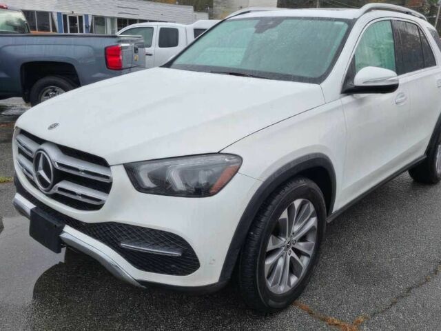 Белый Мерседес ГЛЕ-Класс, объемом двигателя 2 л и пробегом 46 тыс. км за 28000 $, фото 1 на Automoto.ua