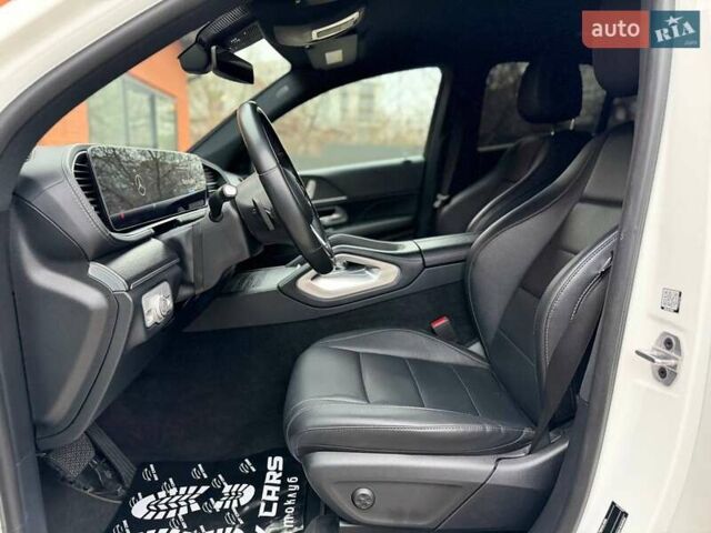 Білий Мерседес ГЛЕ-Клас, об'ємом двигуна 1.95 л та пробігом 89 тис. км за 87008 $, фото 1 на Automoto.ua