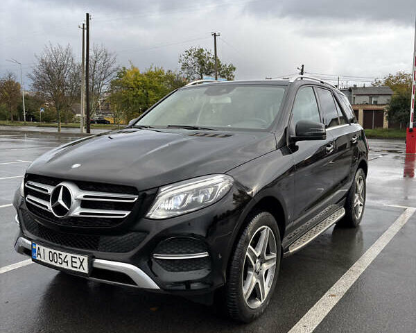 Мерседес ГЛЕ-Класс 2015 в Киеве на Automoto.ua Черный Мерседес ГЛЕ-Класс, объемом двигателя 2.14 л и пробегом 220 тыс. км за 25500 $, фото 1 на Automoto.ua