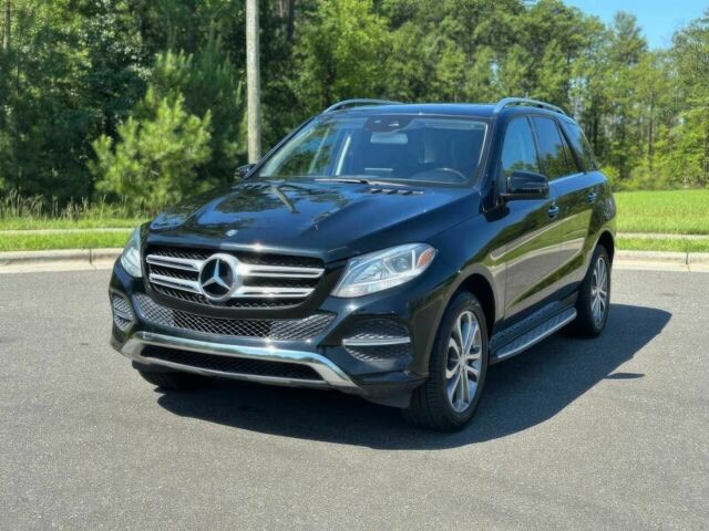 Черный Мерседес ГЛЕ-Класс, объемом двигателя 3.5 л и пробегом 74 тыс. км за 9700 $, фото 1 на Automoto.ua