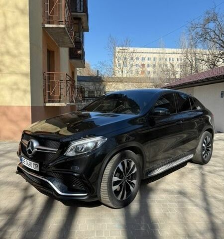 Черный Мерседес ГЛЕ-Класс, объемом двигателя 3 л и пробегом 245 тыс. км за 40004 $, фото 1 на Automoto.ua