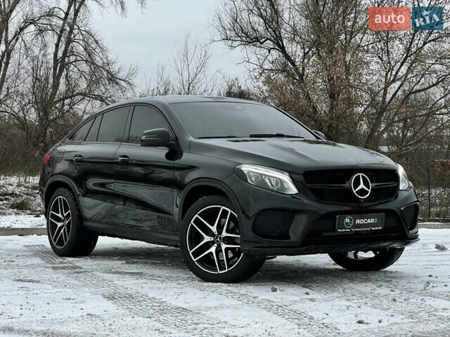 Черный Мерседес ГЛЕ-Класс, объемом двигателя 3 л и пробегом 136 тыс. км за 45500 $, фото 1 на Automoto.ua
