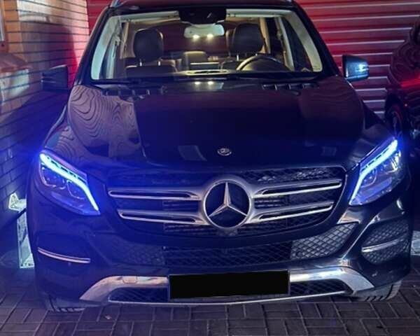 Черный Мерседес ГЛЕ-Класс, объемом двигателя 2.14 л и пробегом 116 тыс. км за 37000 $, фото 1 на Automoto.ua