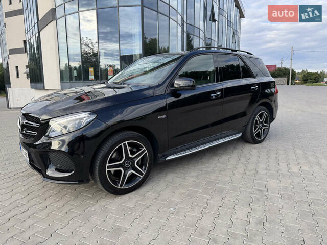 Черный Мерседес ГЛЕ-Класс, объемом двигателя 3 л и пробегом 120 тыс. км за 34900 $, фото 1 на Automoto.ua