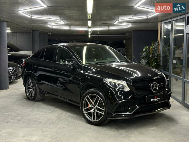 Черный Мерседес ГЛЕ-Класс, объемом двигателя 3 л и пробегом 145 тыс. км за 45900 $, фото 1 на Automoto.ua
