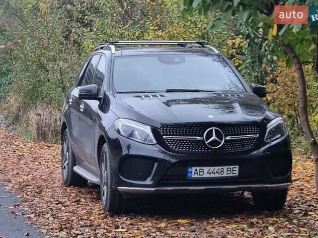 Черный Мерседес ГЛЕ-Класс, объемом двигателя 3.5 л и пробегом 150 тыс. км за 30000 $, фото 1 на Automoto.ua