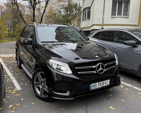 Черный Мерседес ГЛЕ-Класс, объемом двигателя 2.99 л и пробегом 170 тыс. км за 45000 $, фото 1 на Automoto.ua