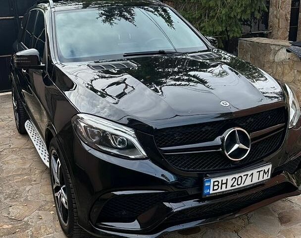 Черный Мерседес ГЛЕ-Класс, объемом двигателя 3.5 л и пробегом 144 тыс. км за 23500 $, фото 1 на Automoto.ua