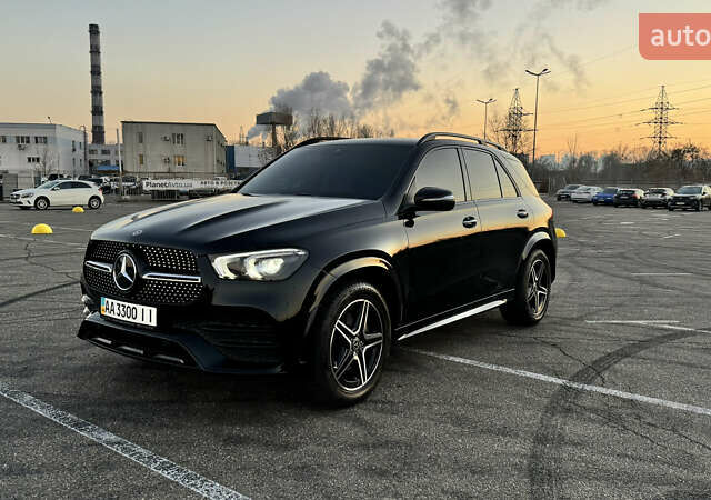 Чорний Мерседес ГЛЕ-Клас, об'ємом двигуна 2 л та пробігом 28 тис. км за 74000 $, фото 1 на Automoto.ua
