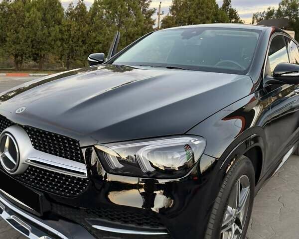 Черный Мерседес ГЛЕ-Класс, объемом двигателя 1.99 л и пробегом 65 тыс. км за 80000 $, фото 1 на Automoto.ua