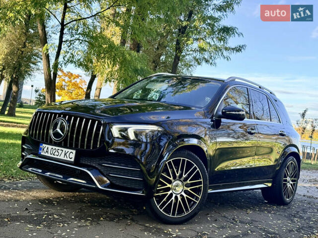 Мерседес ГЛЕ-Класс 2022 в Киеве на Automoto.ua Черный Мерседес ГЛЕ-Класс, объемом двигателя 2.93 л и пробегом 78 тыс. км за 80000 $, фото 1 на Automoto.ua