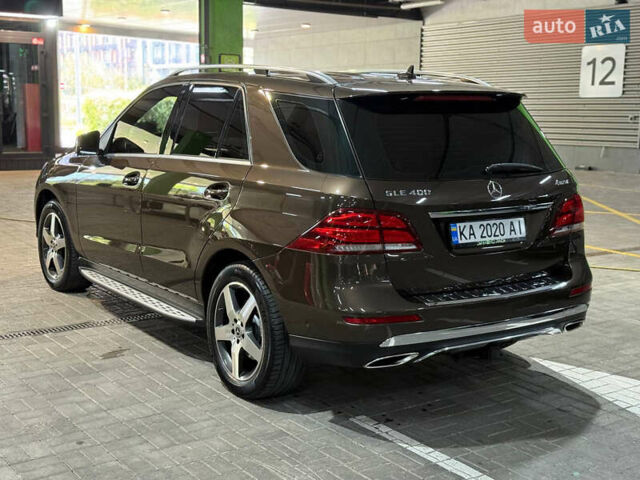 Коричневый Мерседес ГЛЕ-Класс, объемом двигателя 3 л и пробегом 153 тыс. км за 30999 $, фото 1 на Automoto.ua