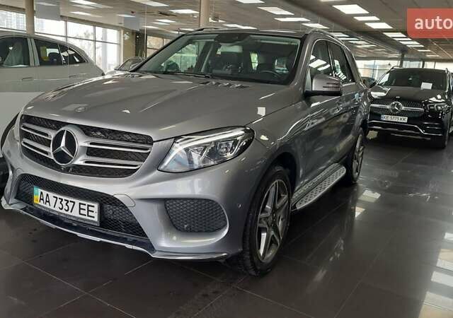 Серый Мерседес ГЛЕ-Класс, объемом двигателя 3 л и пробегом 108 тыс. км за 33000 $, фото 1 на Automoto.ua
