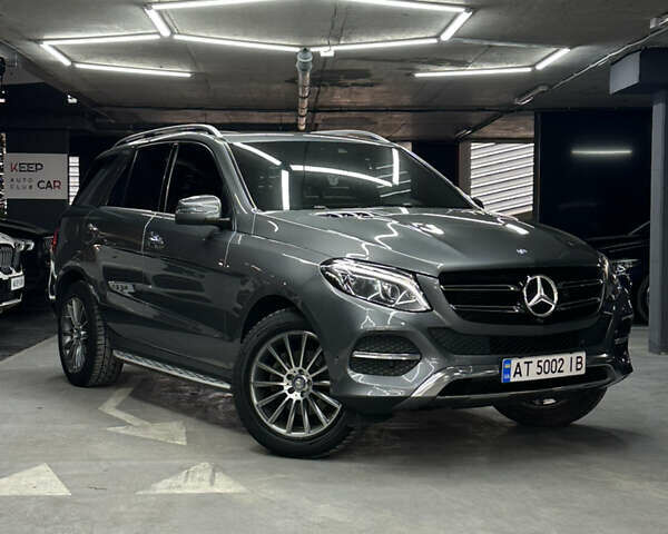 Серый Мерседес ГЛЕ-Класс, объемом двигателя 3.5 л и пробегом 170 тыс. км за 25999 $, фото 1 на Automoto.ua