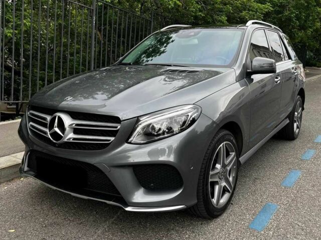 Сірий Мерседес ГЛЕ-Клас, об'ємом двигуна 3 л та пробігом 150 тис. км за 25500 $, фото 1 на Automoto.ua