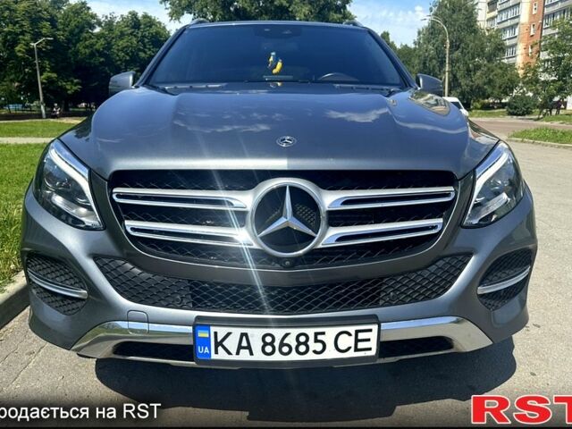Сірий Мерседес ГЛЕ-Клас, об'ємом двигуна 2.1 л та пробігом 16400 тис. км за 37000 $, фото 1 на Automoto.ua