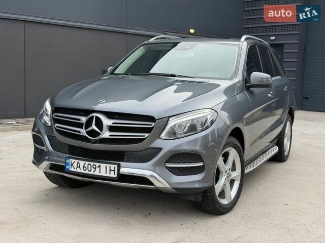 Серый Мерседес ГЛЕ-Класс, объемом двигателя 3.5 л и пробегом 90 тыс. км за 28850 $, фото 1 на Automoto.ua