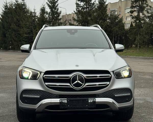 Сірий Мерседес ГЛЕ-Клас, об'ємом двигуна 1.99 л та пробігом 102 тис. км за 44999 $, фото 1 на Automoto.ua