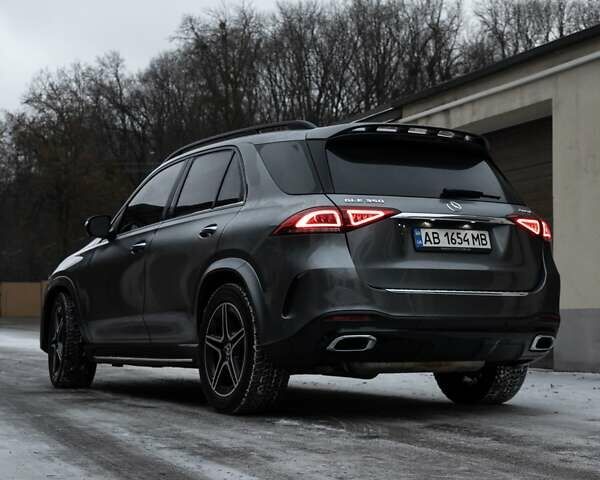 Сірий Мерседес ГЛЕ-Клас, об'ємом двигуна 1.99 л та пробігом 50 тис. км за 53999 $, фото 1 на Automoto.ua