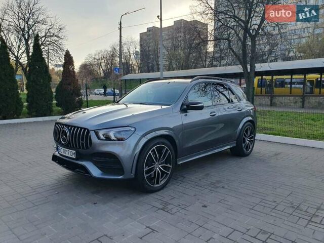 Сірий Мерседес ГЛЕ-Клас, об'ємом двигуна 4 л та пробігом 68 тис. км за 75599 $, фото 1 на Automoto.ua