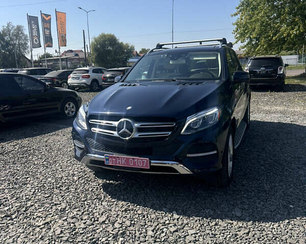 Синий Мерседес ГЛЕ-Класс, объемом двигателя 2.2 л и пробегом 140 тыс. км за 30030 $, фото 1 на Automoto.ua