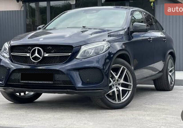 Синий Мерседес ГЛЕ-Класс, объемом двигателя 3 л и пробегом 197 тыс. км за 42000 $, фото 1 на Automoto.ua