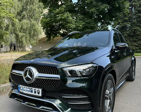 Зеленый Мерседес ГЛЕ-Класс, объемом двигателя 1.95 л и пробегом 94 тыс. км за 87687 $, фото 1 на Automoto.ua