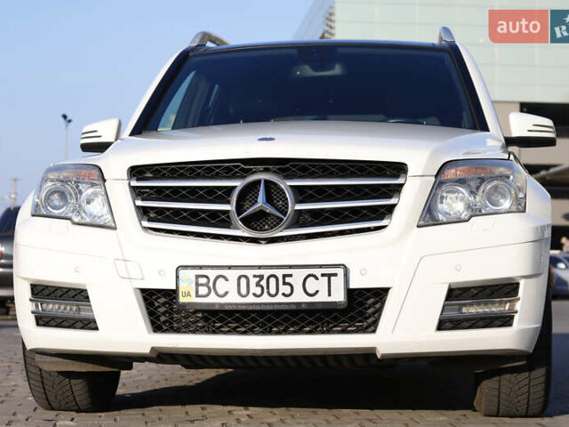 Белый Мерседес ГЛК-Класс, объемом двигателя 2.14 л и пробегом 360 тыс. км за 11900 $, фото 1 на Automoto.ua