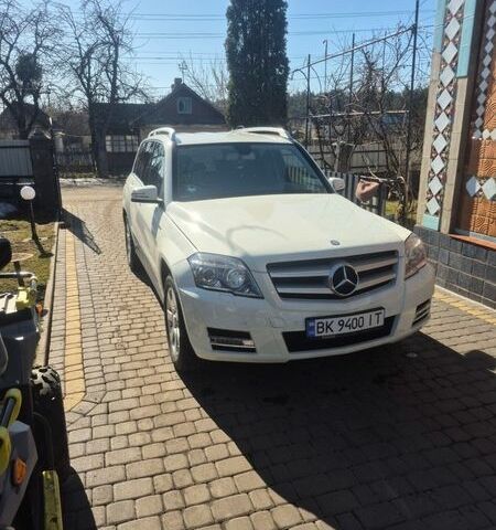 Белый Мерседес ГЛК-Класс, объемом двигателя 2.2 л и пробегом 320 тыс. км за 12000 $, фото 1 на Automoto.ua