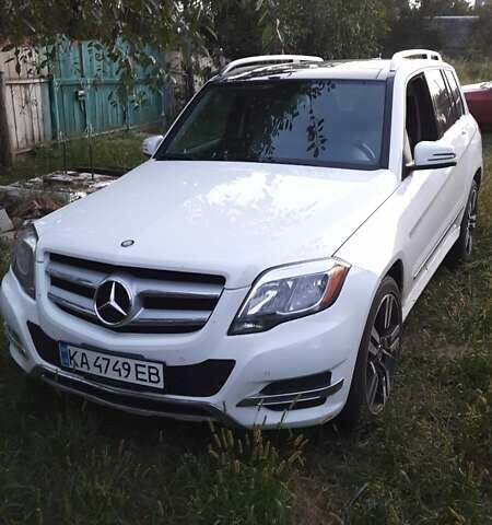 Белый Мерседес ГЛК-Класс, объемом двигателя 3.5 л и пробегом 238 тыс. км за 18000 $, фото 1 на Automoto.ua