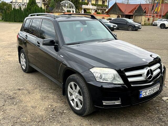 Мерседес ГЛК-Класс 2011 в Черновцах на Automoto.ua Черный Мерседес ГЛК-Класс, объемом двигателя 2.1 л и пробегом 215 тыс. км за 19500 $, фото 1 на Automoto.ua