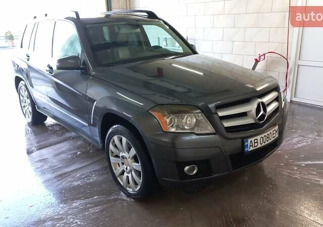 Серый Мерседес ГЛК-Класс, объемом двигателя 3.5 л и пробегом 280 тыс. км за 14000 $, фото 1 на Automoto.ua