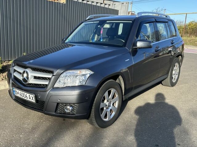 Серый Мерседес ГЛК-Класс, объемом двигателя 2.1 л и пробегом 140 тыс. км за 15000 $, фото 1 на Automoto.ua