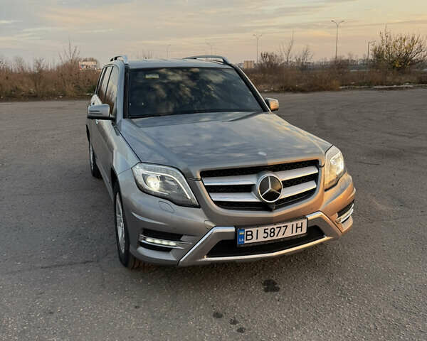 Серый Мерседес ГЛК-Класс, объемом двигателя 3 л и пробегом 293 тыс. км за 23200 $, фото 1 на Automoto.ua