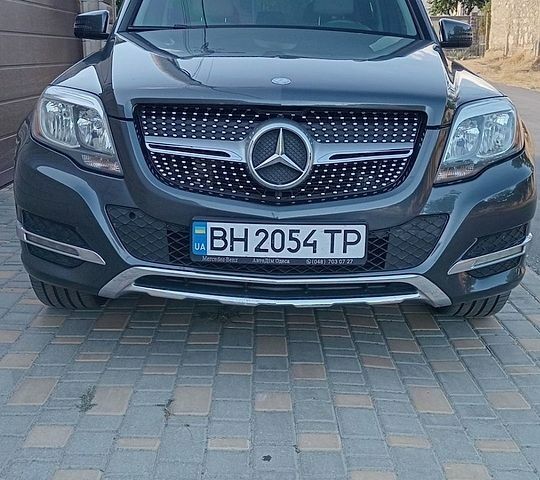 Сірий Мерседес ГЛК-Клас, об'ємом двигуна 2.14 л та пробігом 245 тис. км за 17000 $, фото 1 на Automoto.ua
