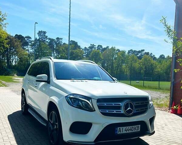 Белый Мерседес ГЛС-Класс, объемом двигателя 2.99 л и пробегом 184 тыс. км за 50000 $, фото 1 на Automoto.ua