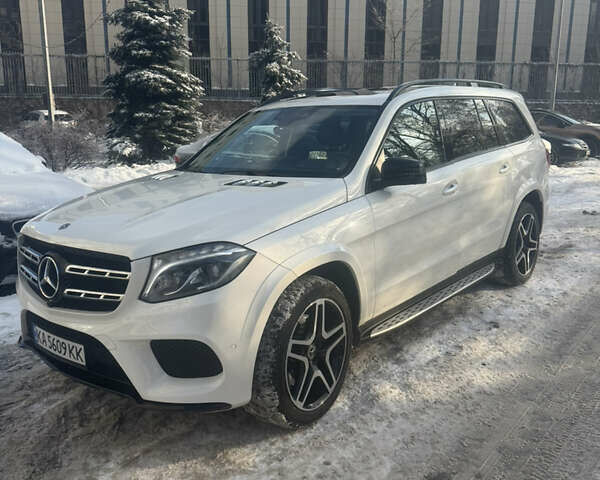Белый Мерседес ГЛС-Класс, объемом двигателя 3 л и пробегом 144 тыс. км за 41700 $, фото 1 на Automoto.ua