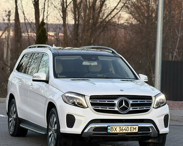 Белый Мерседес ГЛС-Класс, объемом двигателя 3 л и пробегом 79 тыс. км за 42000 $, фото 1 на Automoto.ua