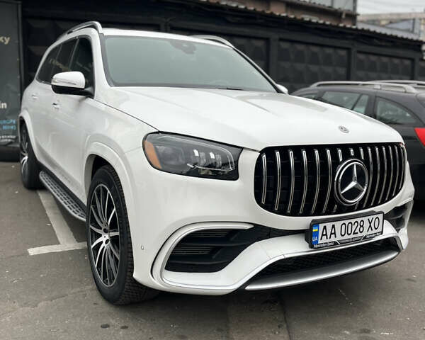 Белый Мерседес ГЛС-Класс, объемом двигателя 3 л и пробегом 39 тыс. км за 70000 $, фото 1 на Automoto.ua