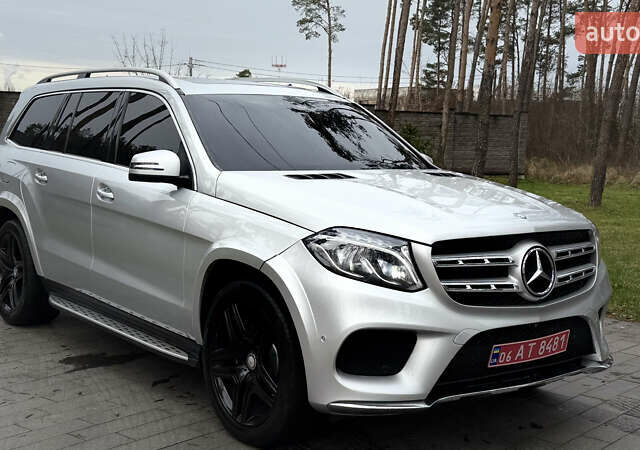 Серый Мерседес ГЛС-Класс, объемом двигателя 3 л и пробегом 100 тыс. км за 29000 $, фото 1 на Automoto.ua
