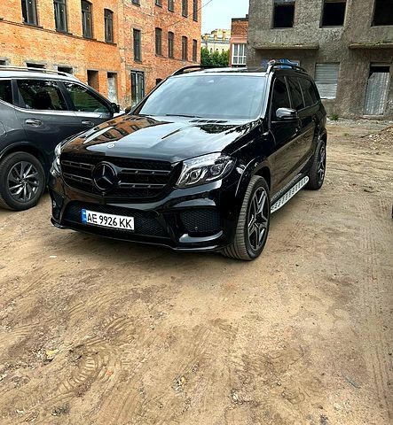 Черный Мерседес ГЛС, объемом двигателя 3 л и пробегом 0 тыс. км за 42000 $, фото 1 на Automoto.ua