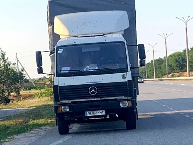 Білий Мерседес ЛН, об'ємом двигуна 6 л та пробігом 750 тис. км за 6000 $, фото 1 на Automoto.ua