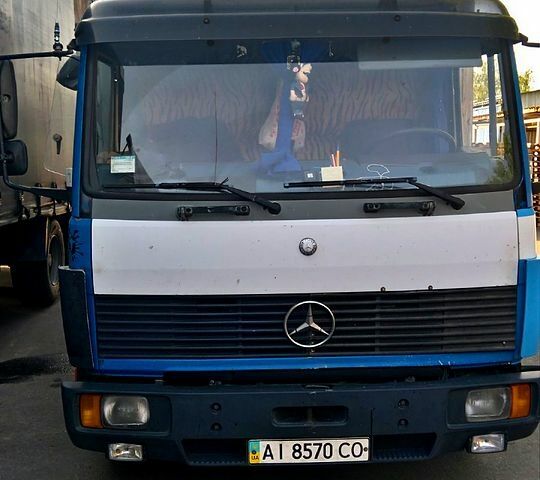 Синий Мерседес ЛН, объемом двигателя 6 л и пробегом 600 тыс. км за 5000 $, фото 1 на Automoto.ua