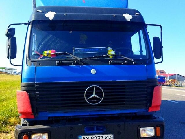 Синий Мерседес ЛН, объемом двигателя 11 л и пробегом 300 тыс. км за 9000 $, фото 1 на Automoto.ua