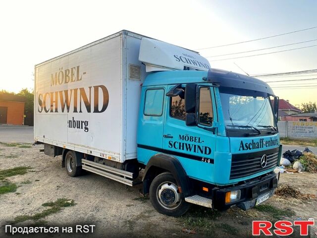 Синий Мерседес ЛН, объемом двигателя 4.3 л и пробегом 730 тыс. км за 12500 $, фото 1 на Automoto.ua