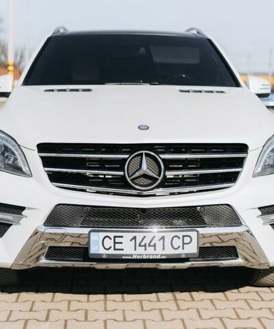 Білий Мерседес М-Клас, об'ємом двигуна 2.99 л та пробігом 153 тис. км за 23700 $, фото 1 на Automoto.ua