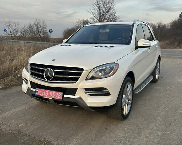 Белый Мерседес М-Класс, объемом двигателя 3.01 л и пробегом 263 тыс. км за 19200 $, фото 1 на Automoto.ua