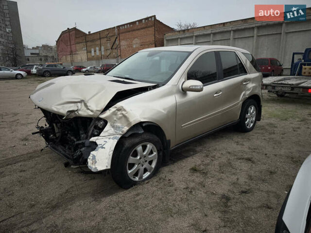 Бежевый Мерседес М-Класс, объемом двигателя 3 л и пробегом 289 тыс. км за 5300 $, фото 1 на Automoto.ua