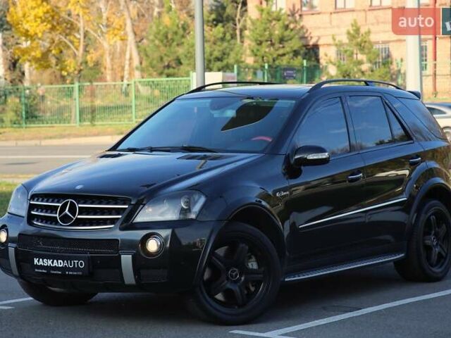 Чорний Мерседес М-Клас, об'ємом двигуна 6.21 л та пробігом 237 тис. км за 11500 $, фото 1 на Automoto.ua